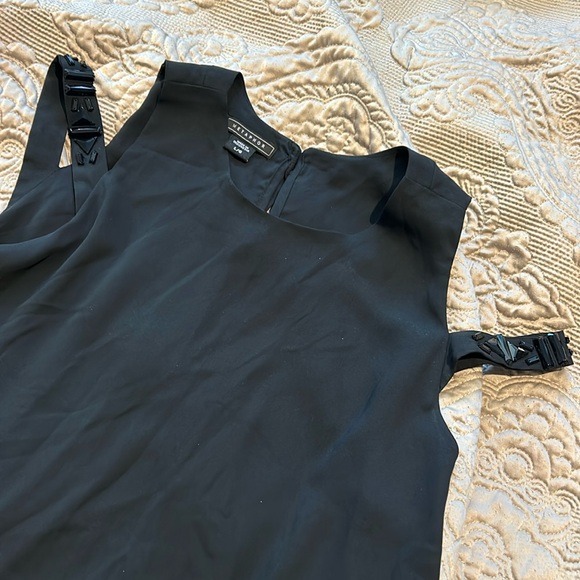 Black Flowy Blousewith Black Beads-sz large - Picture 2 of 16